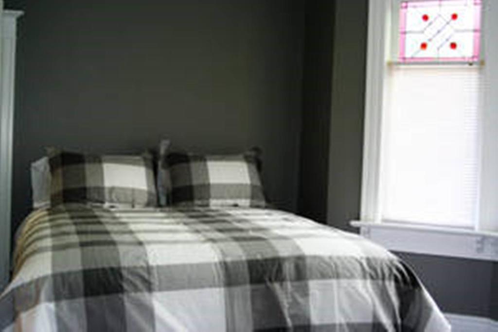 Coopers Lodge Saskatoon Room photo